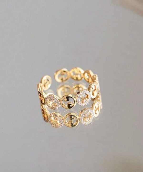 خاتم زهرة الماس